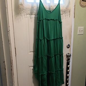 Green Tiered Spaghetti Strap Maxi Dress